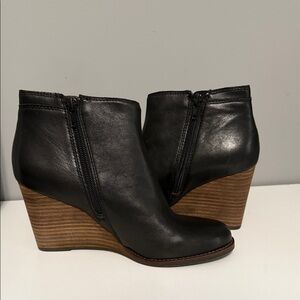 Lucky Brand Black Leather Wedge Boots